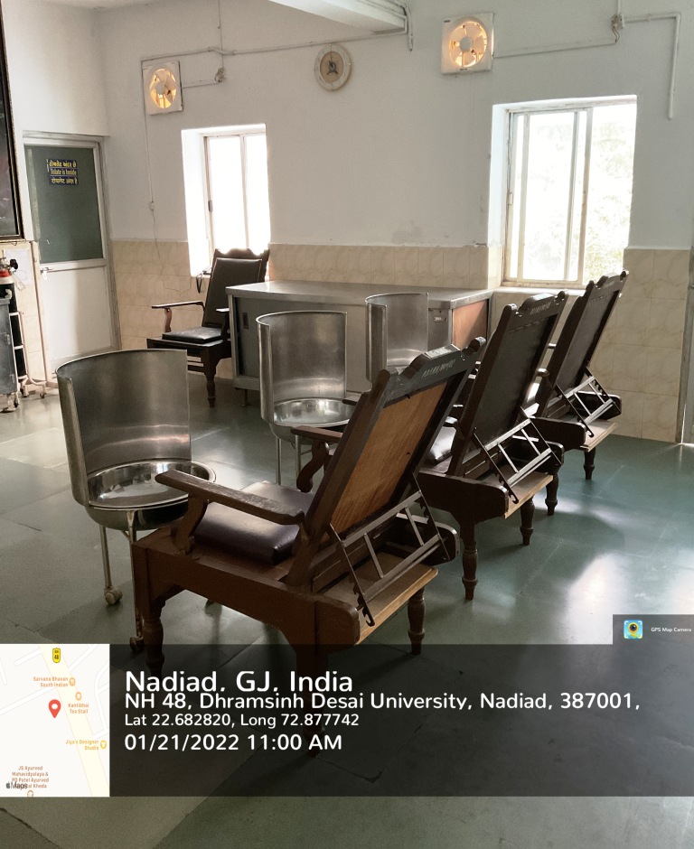 Ayurveda Hospital Attached To J.S Ayurved Mahavidyalaya and P.D Patel Ayurved Hospital – Nadiad