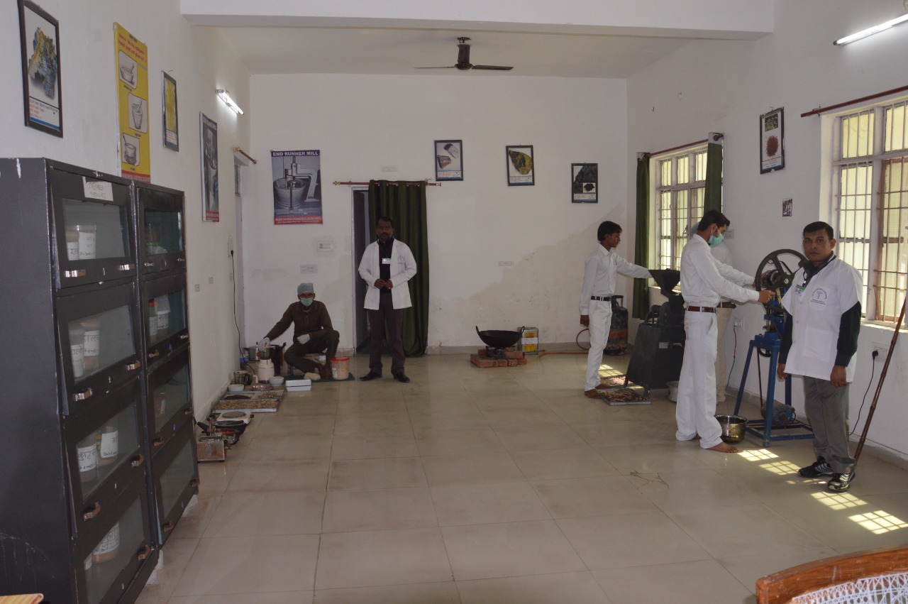 Ayurveda Hospital Attached To Shri Babu Singh Daddu Ji Ayurvedic Medical College & Hospital – Fatehgarh